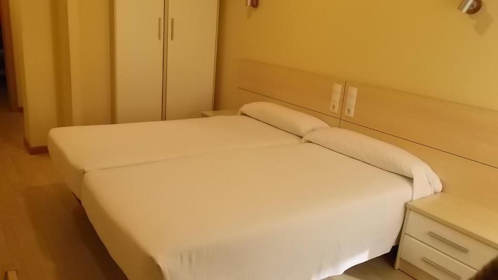 Hostal Europa Castejón Exterior foto